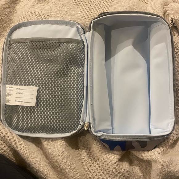 L.L. Bean Blue and Brown Camo Lunch bag - Picture 2 of 5